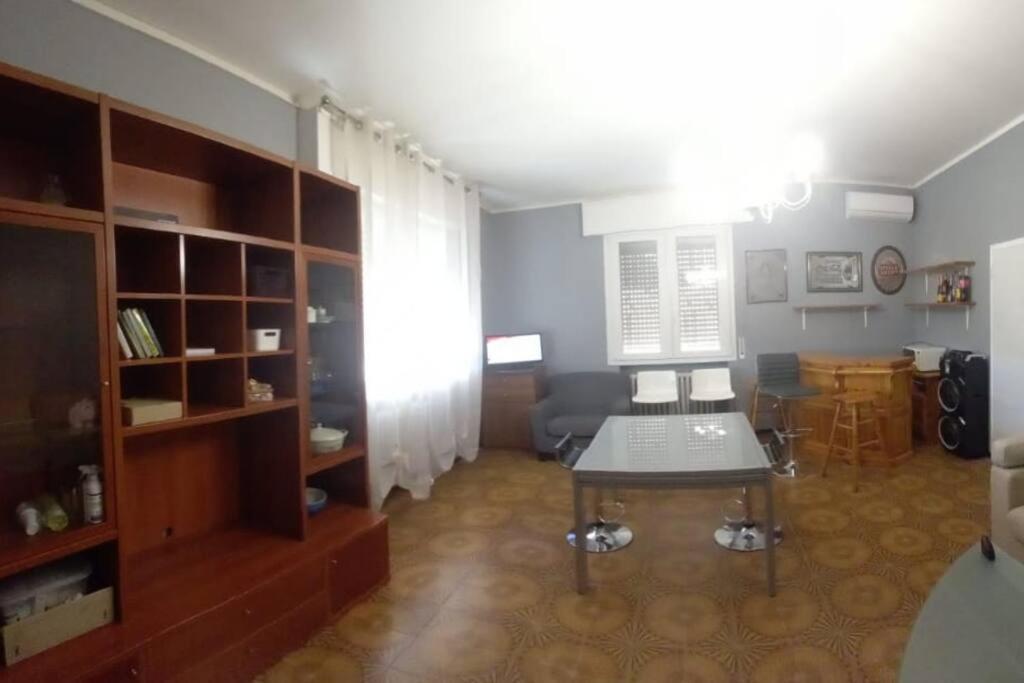 Il Leprotto - Room & Breakfast Altedo 外观 照片