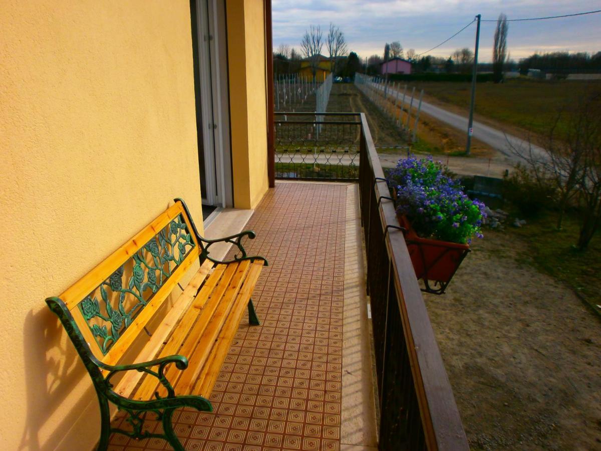 Il Leprotto - Room & Breakfast Altedo 外观 照片